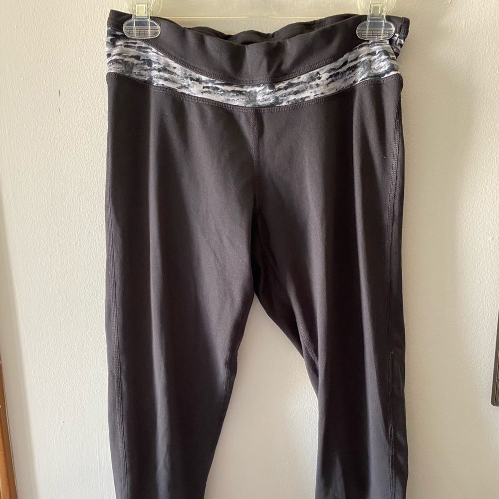 Champion DuoDry Camo Capri Legging